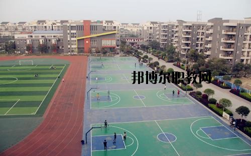 成都機(jī)電工程學(xué)校2020年報名條件、招生要求、招生對象