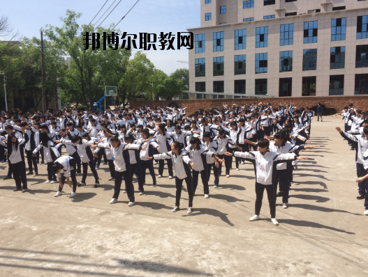 鷹潭工業(yè)中等專業(yè)學(xué)校2020年報(bào)名條件、招生要求、招生對(duì)象