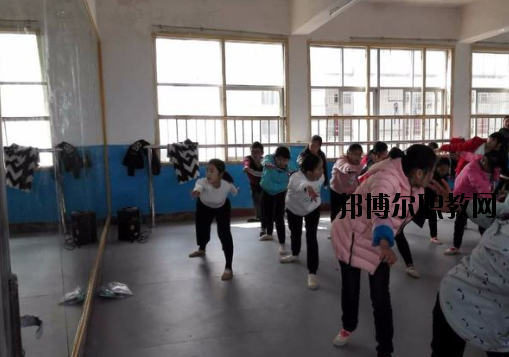 永豐職業(yè)中等專(zhuān)業(yè)學(xué)校2020年報(bào)名條件、招生要求、招生對(duì)象
