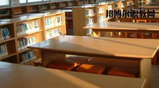 柳州工業(yè)職業(yè)技術(shù)學(xué)校2020年報(bào)名條件、招生要求、招生對(duì)象 