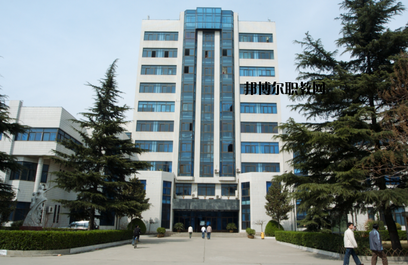 鄭州工業(yè)貿(mào)易學校怎么樣、好不好