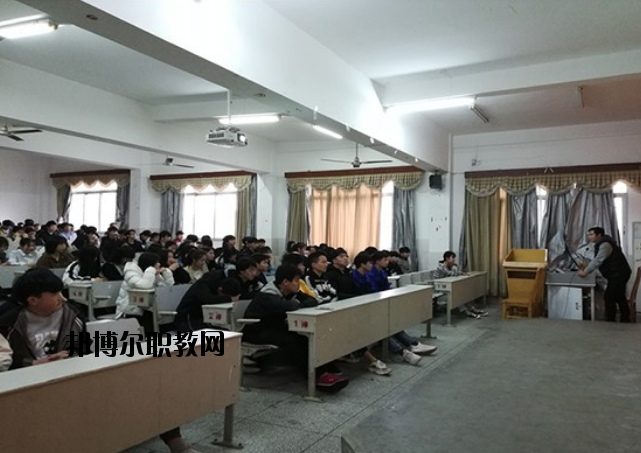 寧都縣科技職業(yè)學(xué)校2020年報(bào)名條件、招生要求、招生對(duì)象 