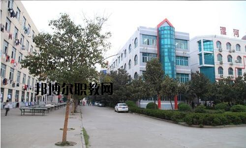 漯河第一中等專(zhuān)業(yè)學(xué)校怎么樣、好不好