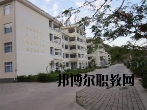 南澗縣職業(yè)高級中學2020年報名條件、招生要求、招生對象