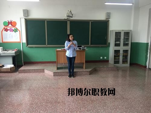 四川東坡中等職業(yè)技術(shù)學(xué)校2020年報(bào)名條件、招生要求、招生對(duì)象