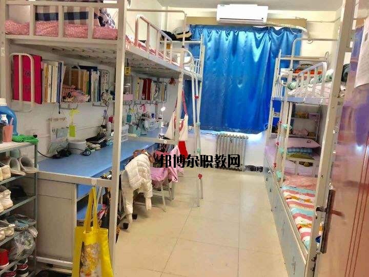 廣州土地房產管理職業(yè)學校2020年宿舍條件