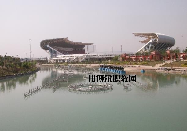 荊門現(xiàn)代學(xué)校2020年報(bào)名條件、招生要求、招生對(duì)象