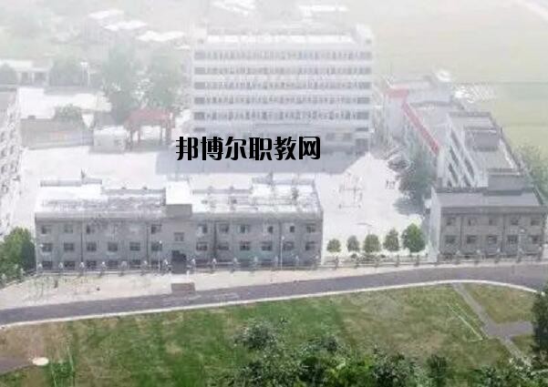?？德毥讨行膶W(xué)校2020年招生簡(jiǎn)章