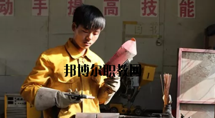 靈臺(tái)職教中心2020年報(bào)名條件、招生要求、招生對(duì)象