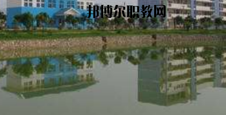 柳州鹿寨職業(yè)教育中心怎么樣、好不好