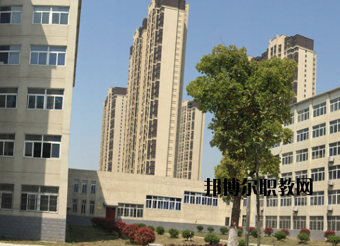 蕪湖財(cái)經(jīng)工業(yè)學(xué)校2020年報(bào)名條件、招生要求、招生對(duì)象