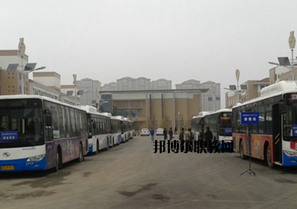 淮南職業(yè)教育中心2020年報名條件、招生要求、招生對象