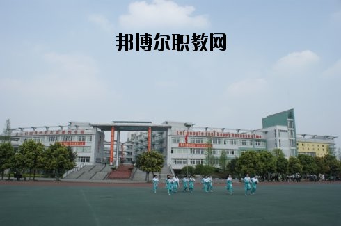 成都武侯高新職業(yè)技術(shù)學(xué)校2020年報(bào)名條件、招生要求、招生對(duì)象