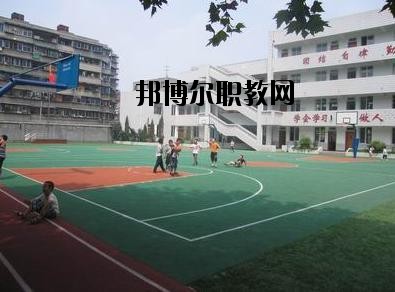 成都武侯高新職業(yè)技術(shù)學(xué)校怎么樣、好不好