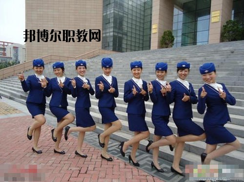 成都翔飛航空職業(yè)技術(shù)學校2020年報名條件、招生要求、招生對象