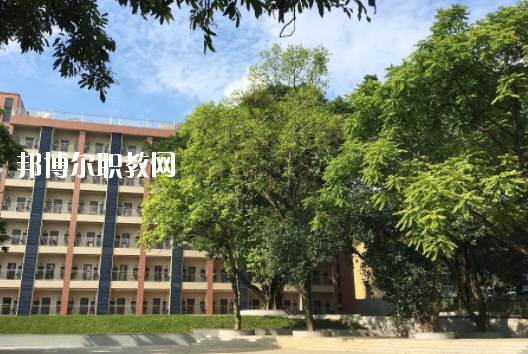廣東省電子商務(wù)技師學(xué)院2020年報名條件、招生要求、招生對象