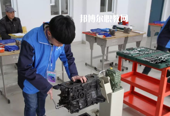 合肥市工程技術(shù)學(xué)校2020年報(bào)名條件、招生要求、招生對(duì)象
