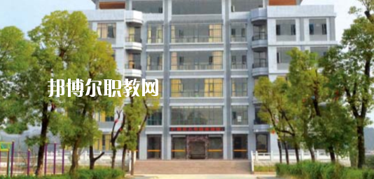 廣西正久職業(yè)學(xué)校怎么樣、好不好