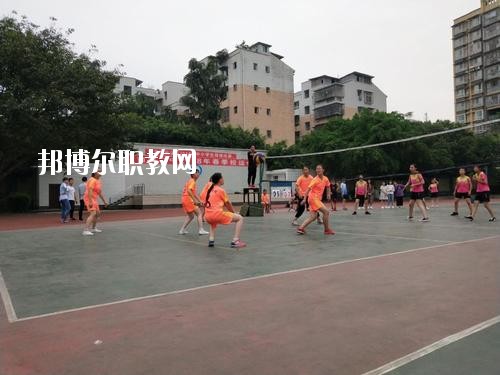 宜賓南溪區(qū)職業(yè)高級中學(xué)校2020年報名條件、招生要求、招生對象