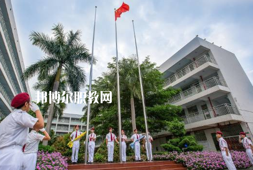 深圳市龍崗職業(yè)技術(shù)學(xué)校2020年報(bào)名條件、招生要求、招生對象