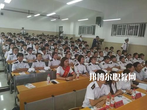 河南省經(jīng)濟(jì)技術(shù)中等職業(yè)學(xué)校2021年報(bào)名條件、招生要求、招生對(duì)象