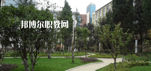 貴陽(yáng)白云區(qū)職業(yè)技術(shù)學(xué)校怎么樣，好不好