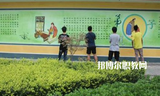 懷遠縣中等職業(yè)技術(shù)學(xué)校2020年報名條件、招生要求、招生對象