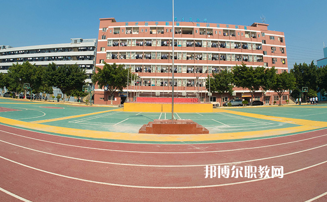 東莞育才職業(yè)技術(shù)學(xué)校怎么樣、好不好