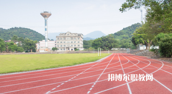 廣東南粵技工學(xué)校2021年報名條件、招生要求、招生對象
