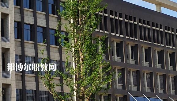 安徽天柱山旅游學(xué)校2021年報(bào)名條件、招生要求、招生對(duì)象