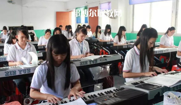 普寧科技職業(yè)技術(shù)學(xué)校2021年學(xué)費、收費多少