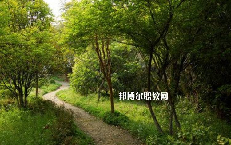 重慶船舶工業(yè)技工學(xué)校怎么樣、好不好