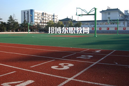 揚(yáng)州生活科技學(xué)校怎么樣、好不好