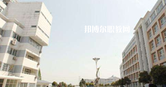安徽紅十字會衛(wèi)生學校2021年報名條件、招生要求、招生對象