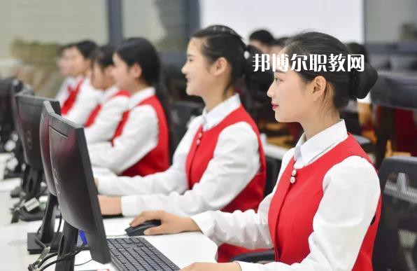 云龍縣民族職業(yè)高級中學(xué)2021年學(xué)費(fèi)、收費(fèi)多少