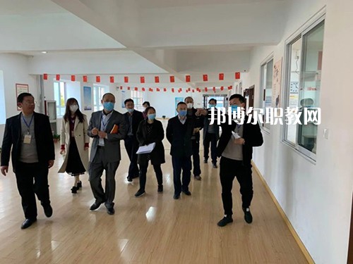泰州市鳳凰藝術(shù)學(xué)校怎么樣、好不好