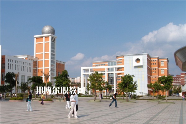 蒙自職業(yè)高級中學(xué)2021年報名條件、招生要求、招生對象