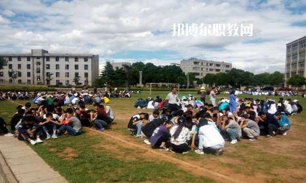 宜良縣職業(yè)高級中學怎么樣、好不好