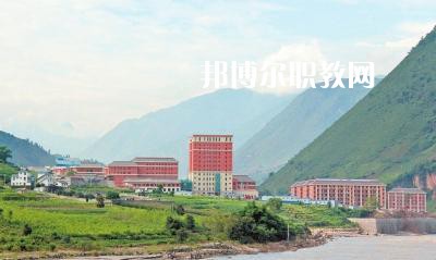 怒江州民族中等專業(yè)學校怎么樣、好不好