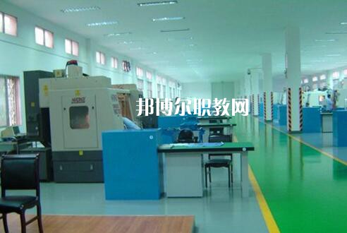 雅安航空工業(yè)聯(lián)合技工學(xué)校怎么樣、好不好