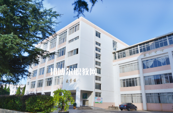 云南中醫(yī)藥中等?？茖W(xué)校2021年有哪些專業(yè)