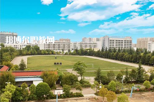 曲靖財經(jīng)學校2021年報名條件、招生要求、招生對象