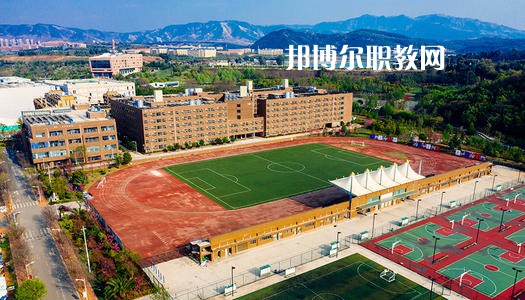 云南藝術(shù)學(xué)校2021年報名條件、招生要求、招生對象