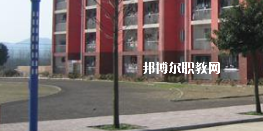 涇縣技工學(xué)校2021年學(xué)費、收費多少