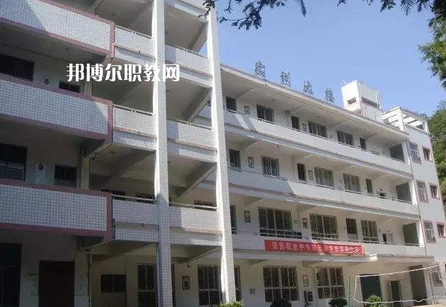 重慶五里店職業(yè)中學(xué)2022年報(bào)名條件、招生要求、招生對(duì)象 