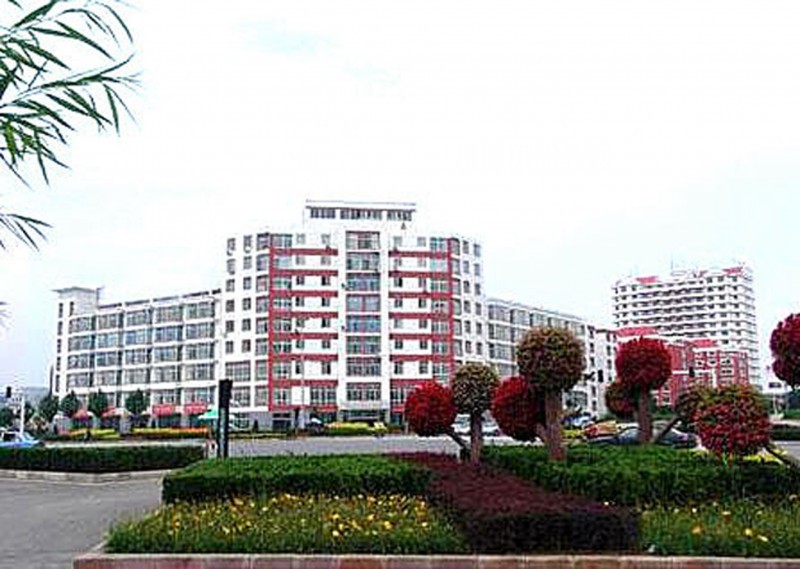 重慶旅游學(xué)校建勝分校2022年學(xué)費(fèi)、收費(fèi)多少 