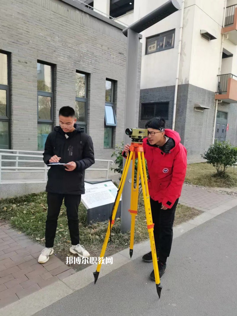 江蘇張家港第三職業(yè)高級(jí)中學(xué)2022年報(bào)名條件、招生要求、招生對(duì)象