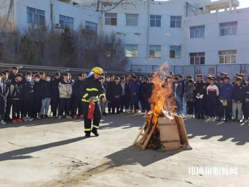 嘉峪關(guān)體育運(yùn)動(dòng)學(xué)校2022年報(bào)名條件、招生要求、招生對(duì)象