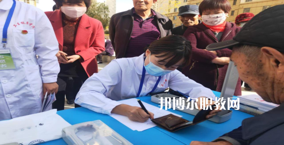 蘭州衛(wèi)生學校2022年報名條件、招生要求、招生對象