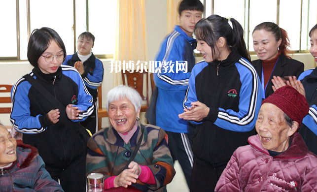 銅仁碧江中等職業(yè)學(xué)校2022年報(bào)名條件、招生要求、招生對(duì)象